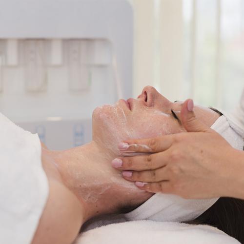 26 - 28 Giugno - Clarins Beauty SPA